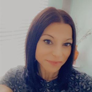 Meet your Posher, Tara